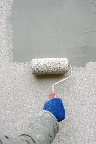 Professional painters at work
